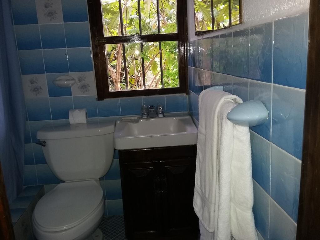 Hotel Santa Clara Antigua Стая снимка