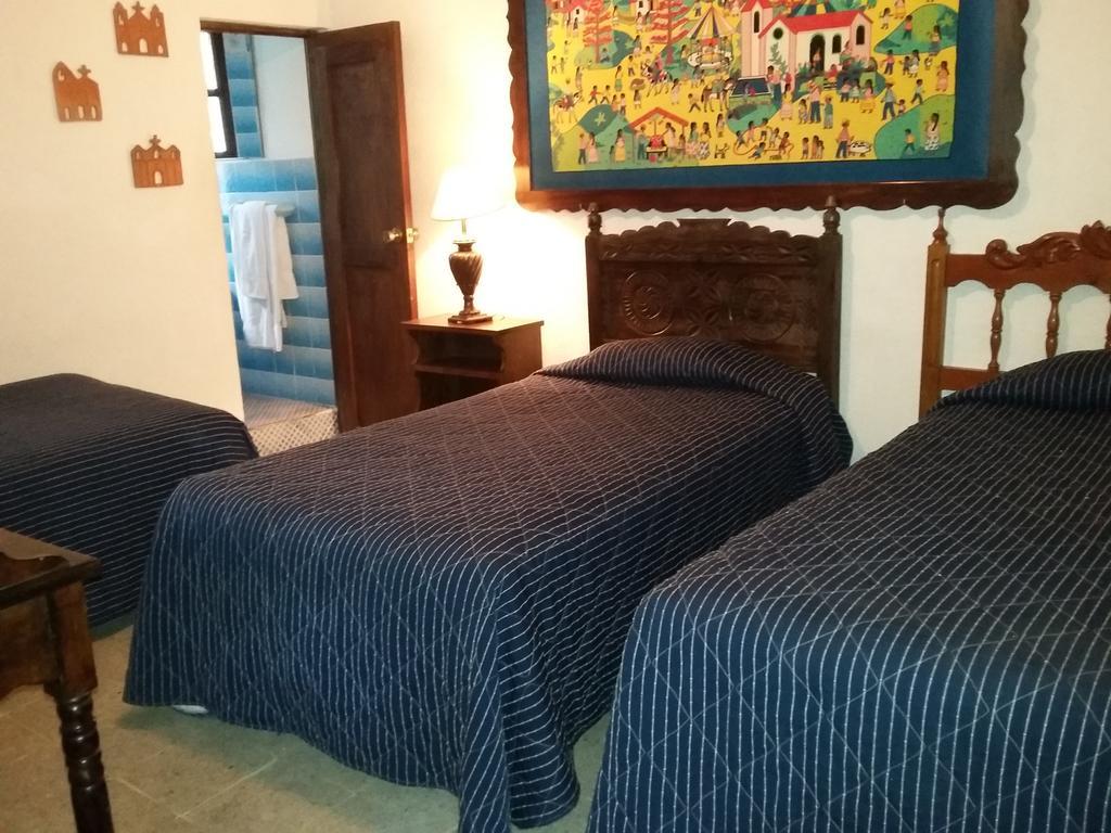 Hotel Santa Clara Antigua Стая снимка
